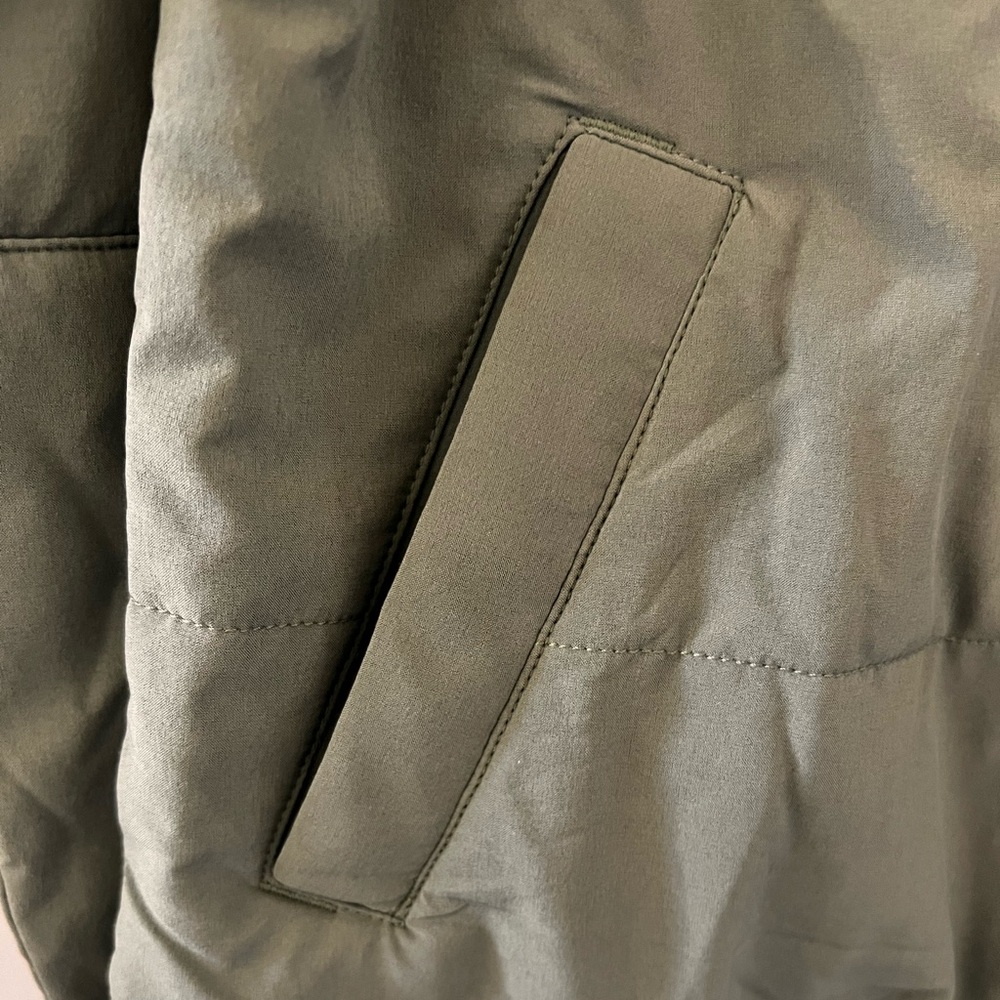 The North Face Women's Olive Pullover Jacket - Picture 4 of 6